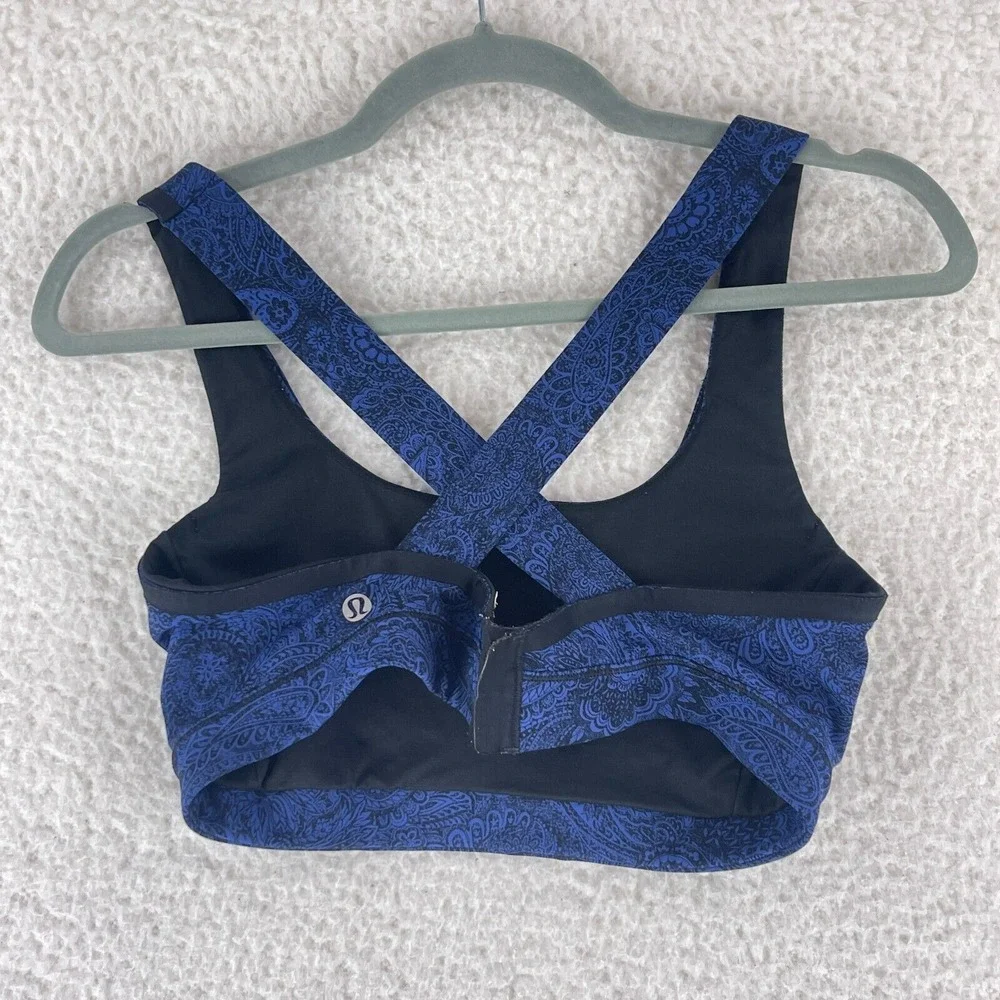 Lululemon Blue Paisley Fast Time Sports Bra Womens Athletic Yoga Active Size 4‎